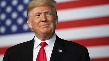 Donald Trump desafía a los congresistas en sexto día del cierre del gobierno federal