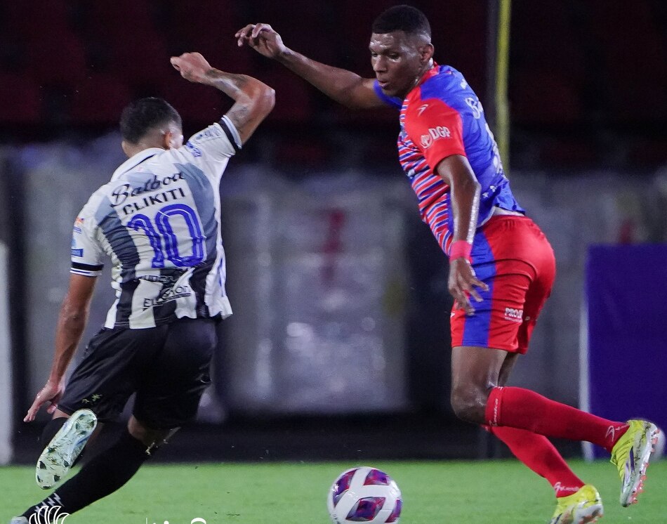 Plaza Amador y Tauro regalan un intenso clásico nacional