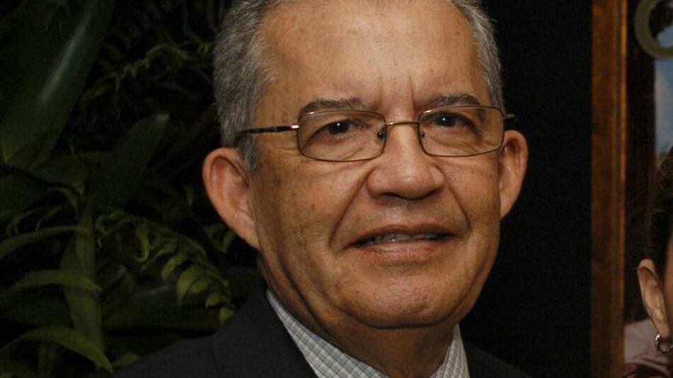 Expresidente de la Corte pide a Ayú Prado que se separe 'voluntariamente'