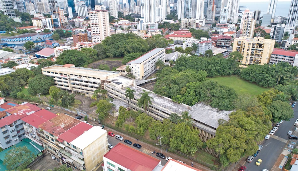 Terrenos del antiguo colegio Javier: la coima que ha pasado inadvertida