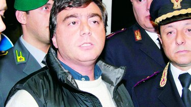 Valter Lavítola sermonea al fiscal del proceso Finmeccanica
