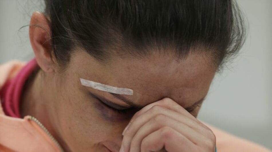 Exatleta Ana Guevera sufre agresión física