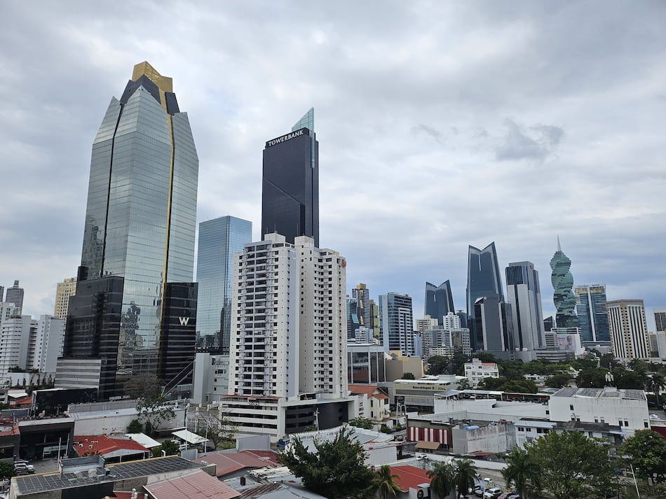 Economía panameña crecerá de forma moderada entre 3% y 5% indica informe la Superintendencia de Bancos