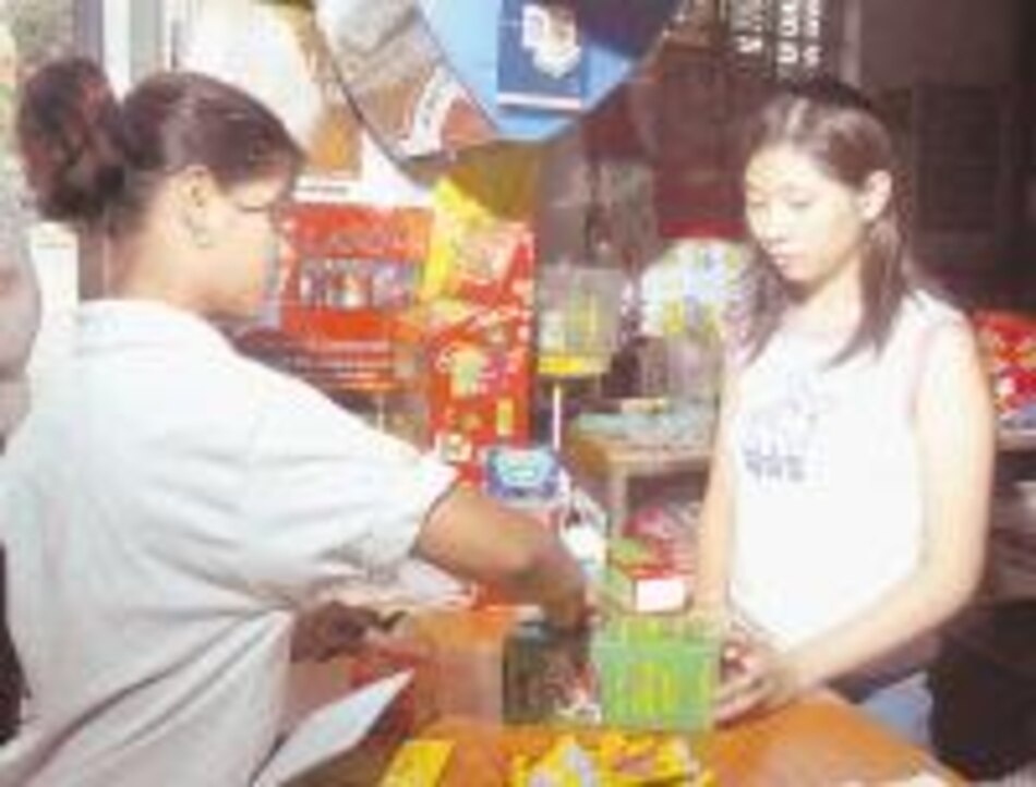 Farmacias denuncian 'desorden' en la venta de medicamentos