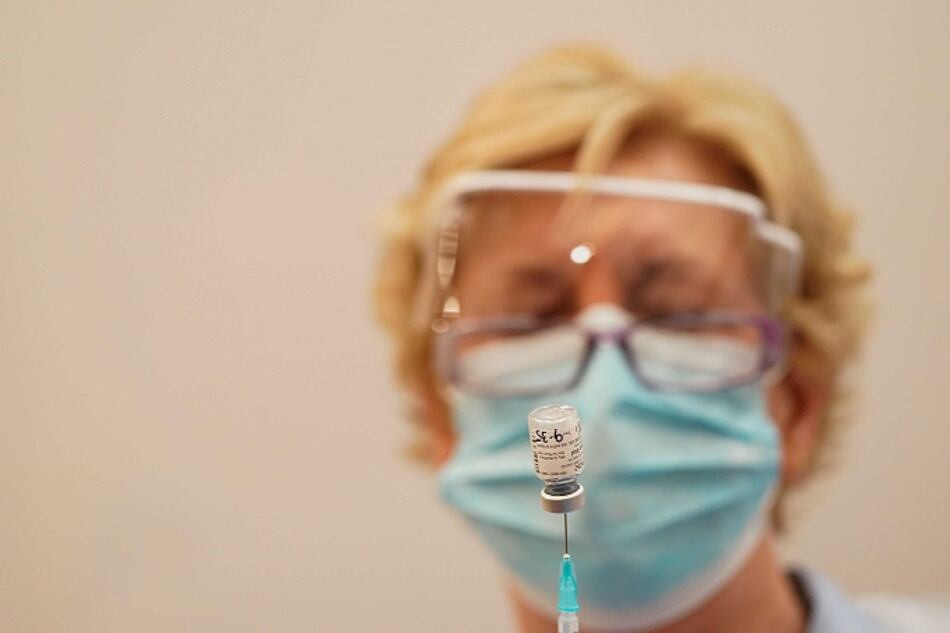 Vacuna contra la Covid-19 en los embarazos no afectó a los bebés