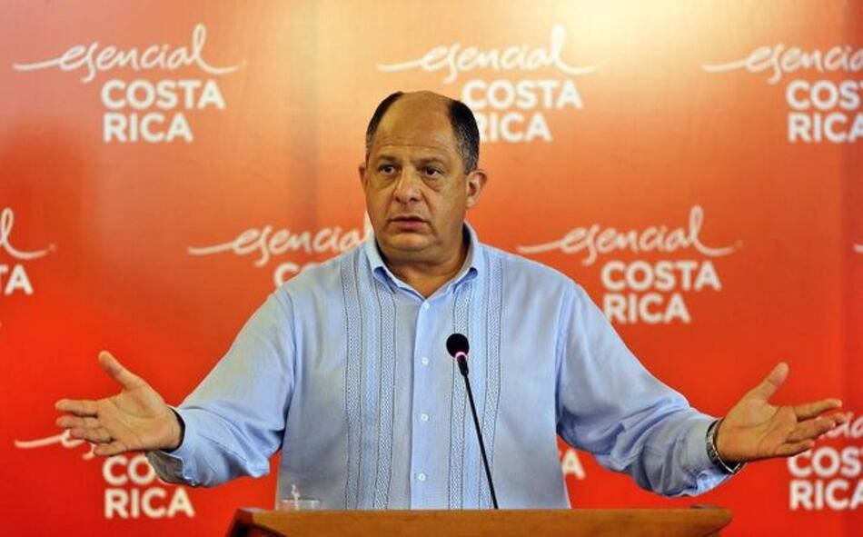Costa Rica espera resolver crisis de emigrantes antes de cumbre de SICA