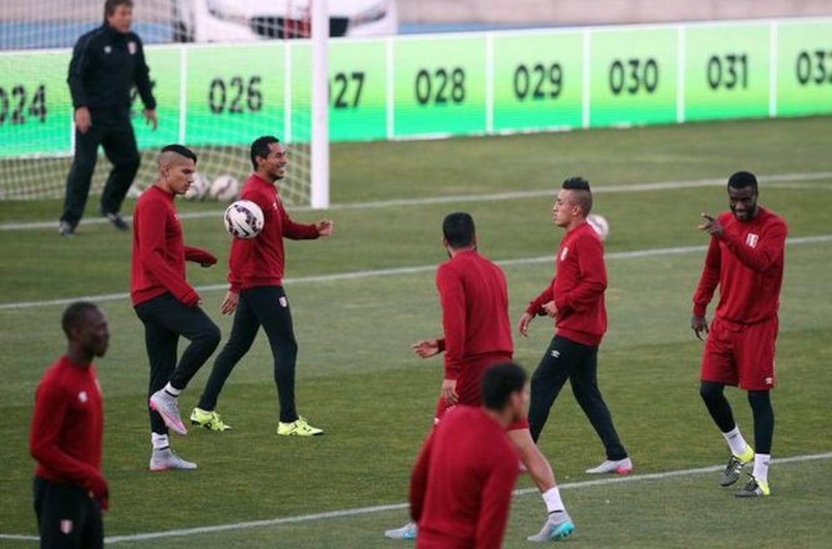 Chile-Perú, rivalidad histórica por un boleto a la final
