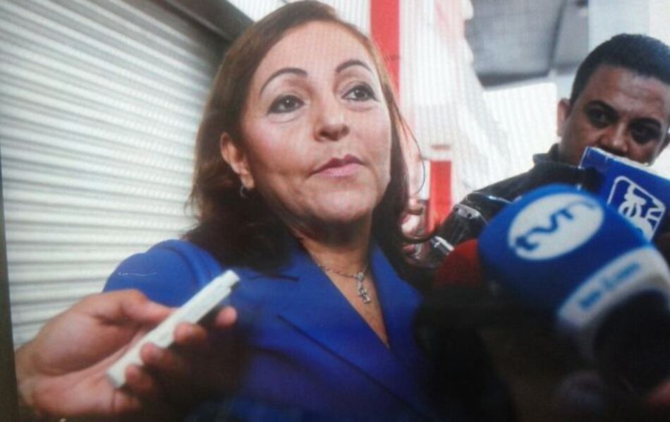 Posponen indagatoria a Poulett Morales