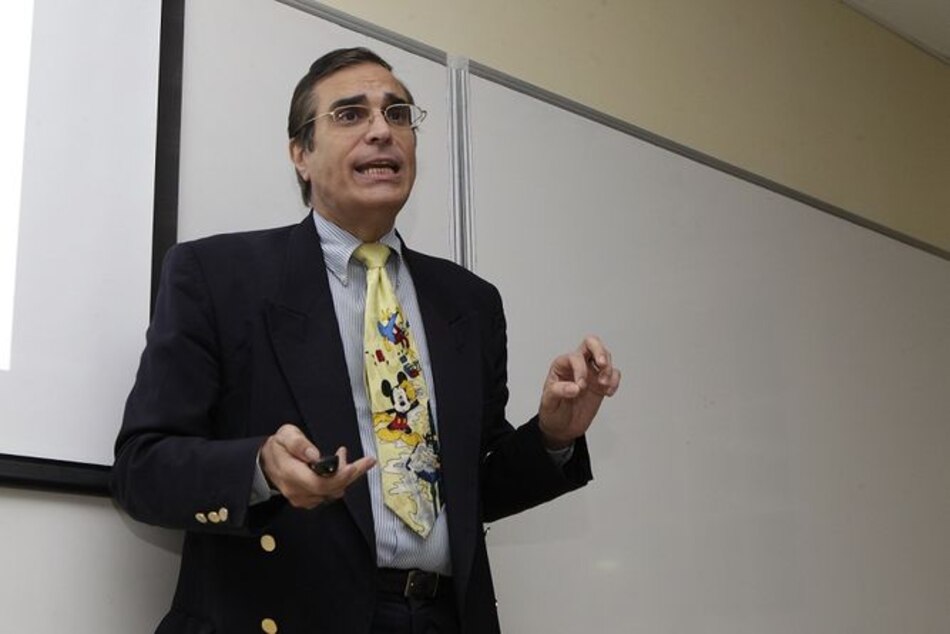 El hombre será inmortal en el año 2045, estiman científicos