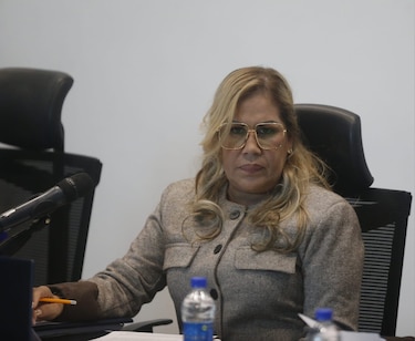 Solo Camacho votó a favor; fracasa intento de impulsar proyecto de ley que beneficiaría a Martinelli
