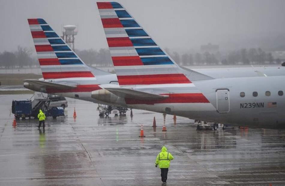 Estados Unidos suspende el servicio aéreo con Venezuela