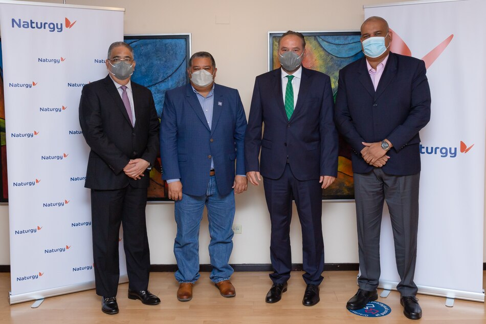 Naturgy se reúne con el nuevo Presidente de la Sociedad Panameña De Ingenieros y Arquitectos.