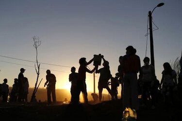 Bachelet propone expropiaciones y plan maestro para Valparaíso