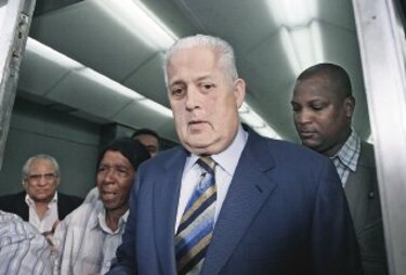 Ernesto Pérez Balladares es indagado durante nueve horas