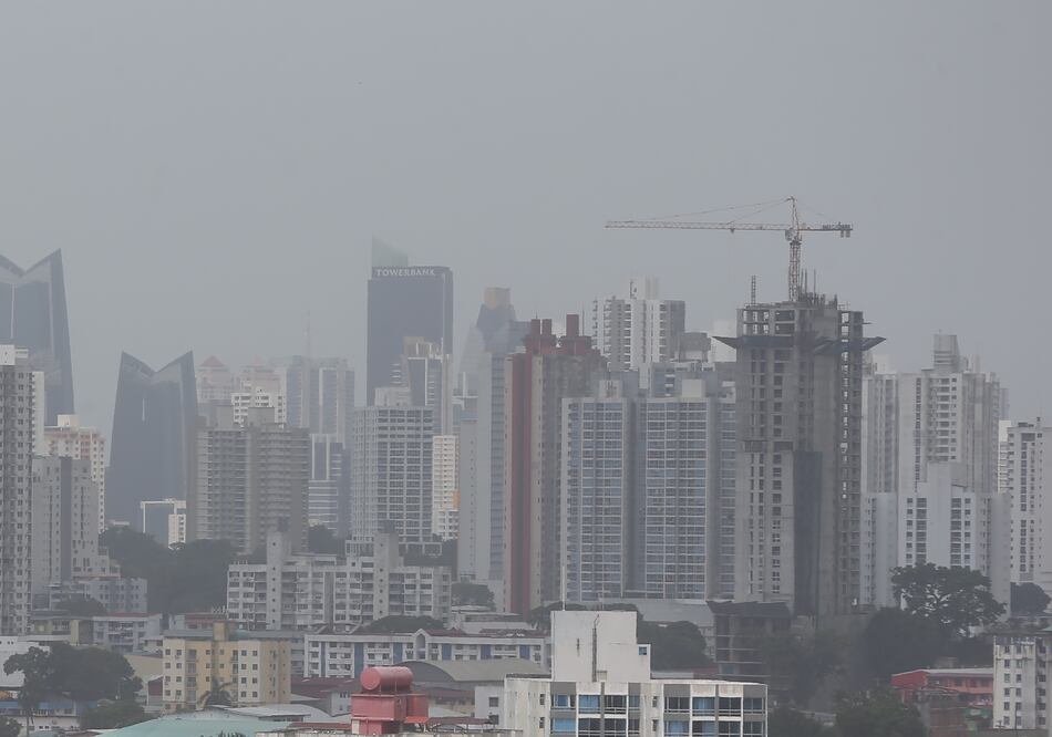 Se extiende alerta por la presencia del polvo del Sahara