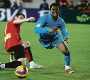 Rafa Márquez y Samuel Eto’o encarrilan al Barça