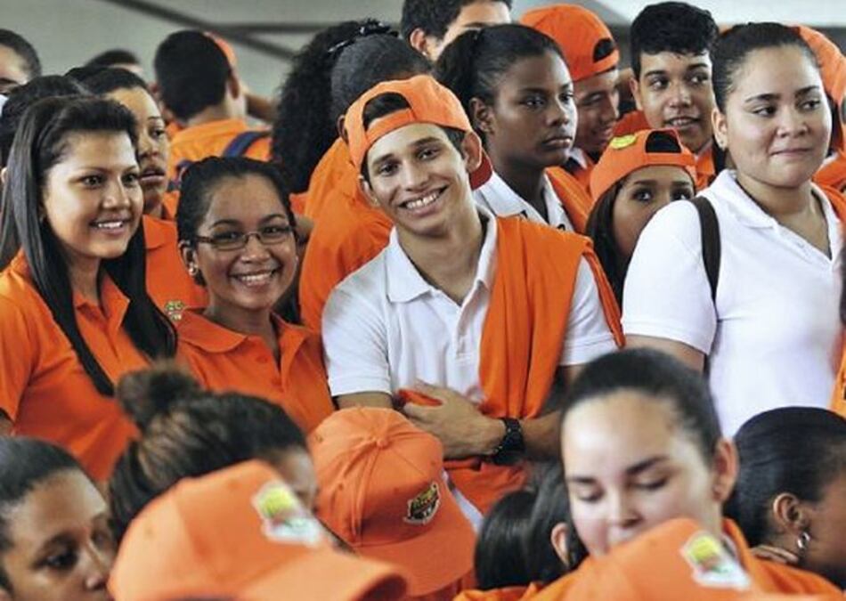 ‘Partidos políticos deben rendir cuentas’