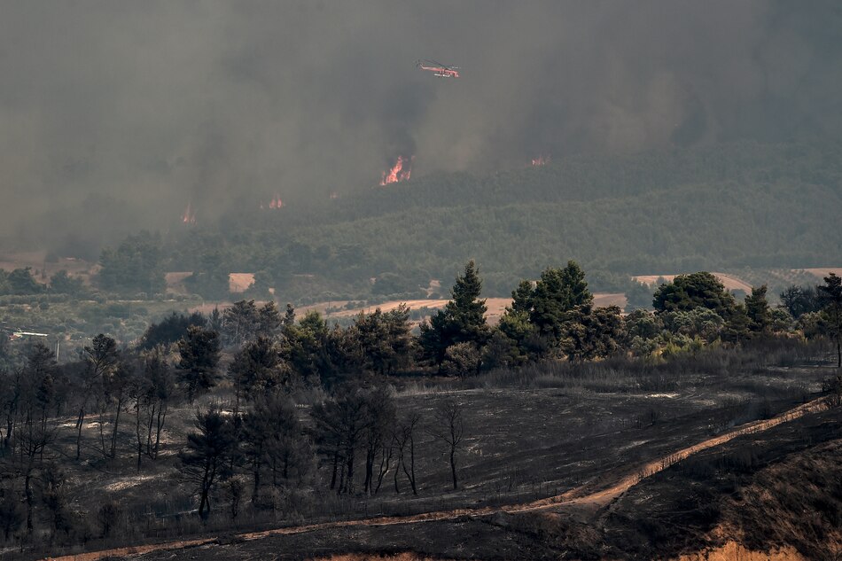 Grecia afronta una situación ‘crítica’ por los incendios, todavía activos en Turquía