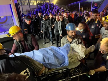 Al menos 14 muertos y 7 heridos en la explosión en mina de carbón en Turquía