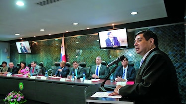 Diputados dilatan denuncias contra magistrados