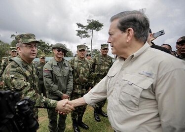 Visita a la frontera: Cortizo habla de migración y combate al narcotráfico con generales colombianos