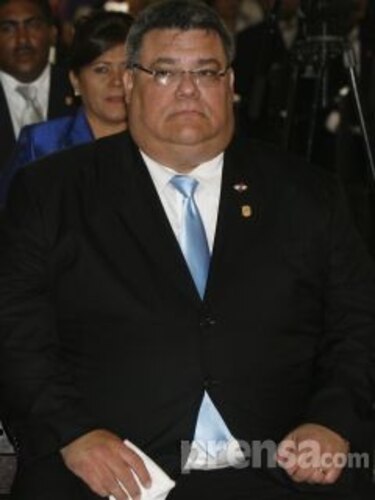 Vallarino no tendrá que consigar $1 millón en fianza