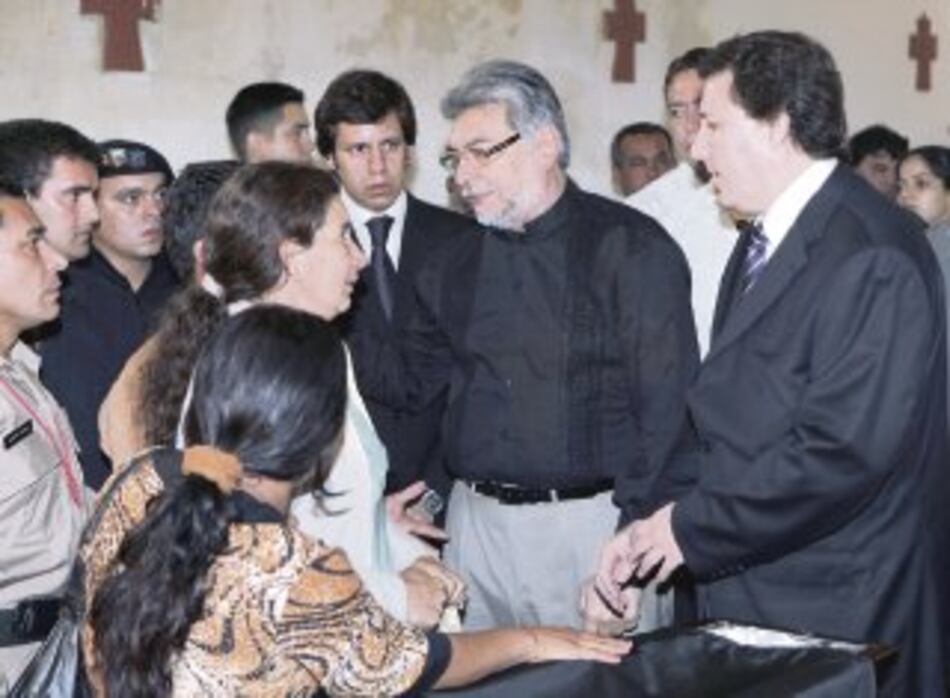 Grupo armado pone precio a cabeza del presidente Lugo