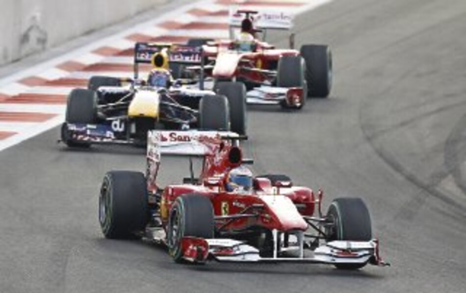 Petrov acabó con Alonso