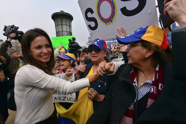 Corte declara que Machado perdió investidura