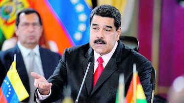 Nicolás Maduro promete responder con dureza a Almagro, a quien llamó 'basura'