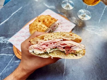 Cuánta sal es mucha sal y por qué consumir muy poca también puede ser perjudicial