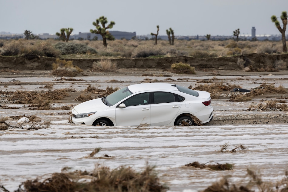 Las históricas lluvias disminuyen mientras California se prepara para fuertes vientos