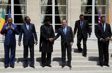 Francia y cinco países africanos unen esfuerzos contra grupo terrorista