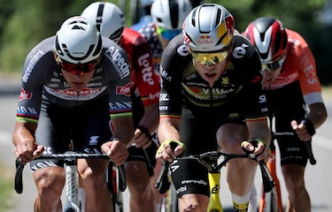 Tour de Francia: Abrahamsen se bautiza en Toulouse, Healy llega a Pirineos de amarillo