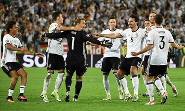 Alemania elimina en los penaltis a Italia y pasa a semifinales