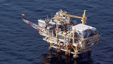 El ‘escuadrón de Dios’ con el que el gobierno de Trump autoriza nuevas perforaciones petroleras en el Golfo de México