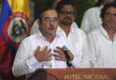 Las FARC ordenan alto al fuego definitivo