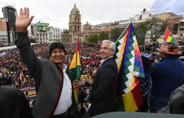 Crisis política en Bolivia amenaza con suspender todo el fútbol