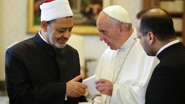 Reunión histórica del Papa con el gran imán Ahmed al Tayeb