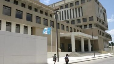 Guatemala pide captura de ex abogado anticorrupción por caso Odebrecht