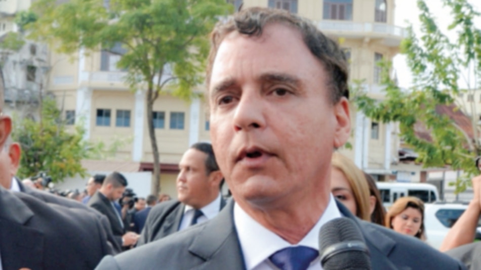 Nuevo contralor hace un llamado a rendir cuentas