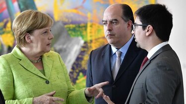 Angela Merkel no descarta sanciones de la Unión Europea contra Venezuela