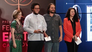 Periodistas de 'La Prensa' reciben premio de periodismo Fernando Eleta Casanova