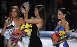 Tras error sin precedentes, Filipinas gana Miss Universo