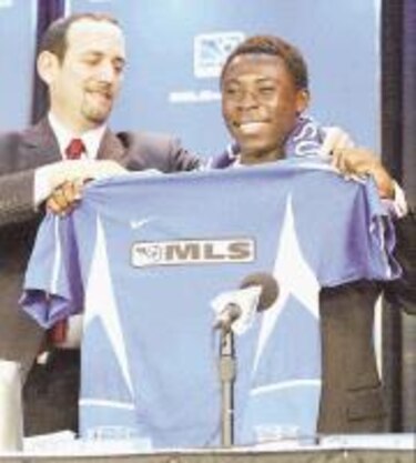 Niño prodigio ficha con el DC United