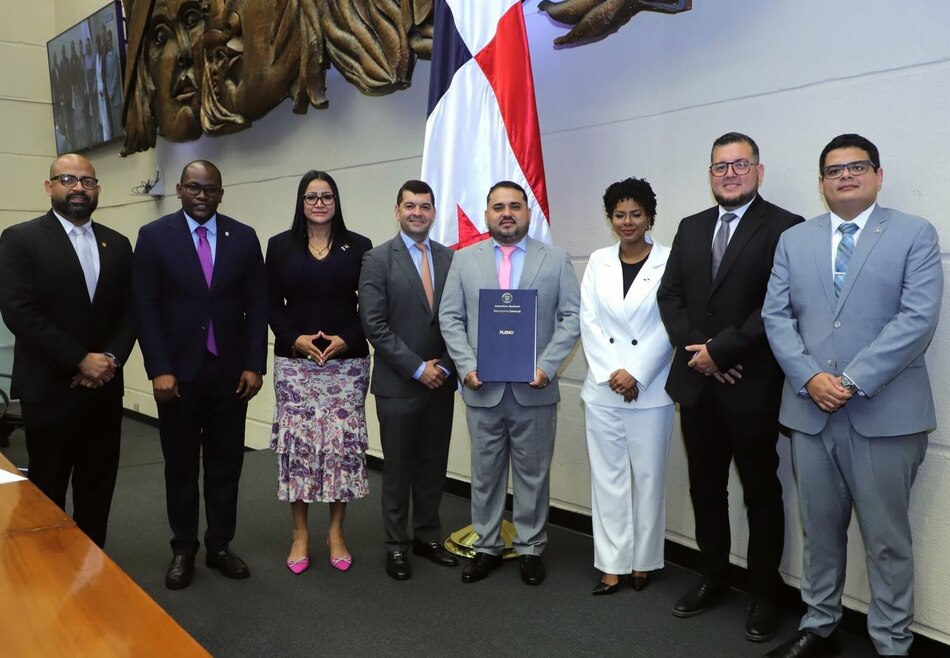 Pleno ratifica tratado con Suiza que permitirá repatriación de millones de dólares aprehendidos