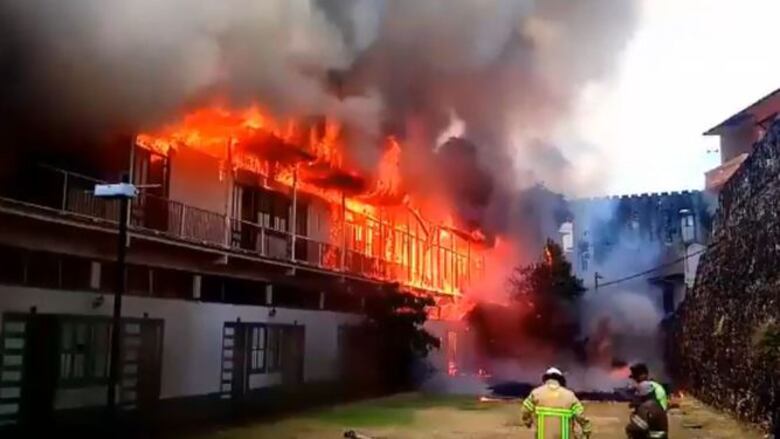 Se incendian tres caserones cercanos a la Plaza Herrera, San Felipe