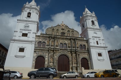 Iglesias del Casco Antiguo evalúan daños tras el sismo y solicitan apoyo para conservar su patrimonio