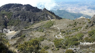 Ministerio de Ambiente: turistas que vayan a subir a la cima del volcán Barú deben hacerlo en buen estado de salud