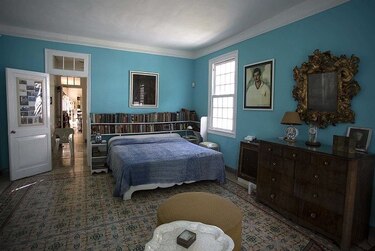 Estados Unidos envía a Cuba material para proteger finca de Hemingway